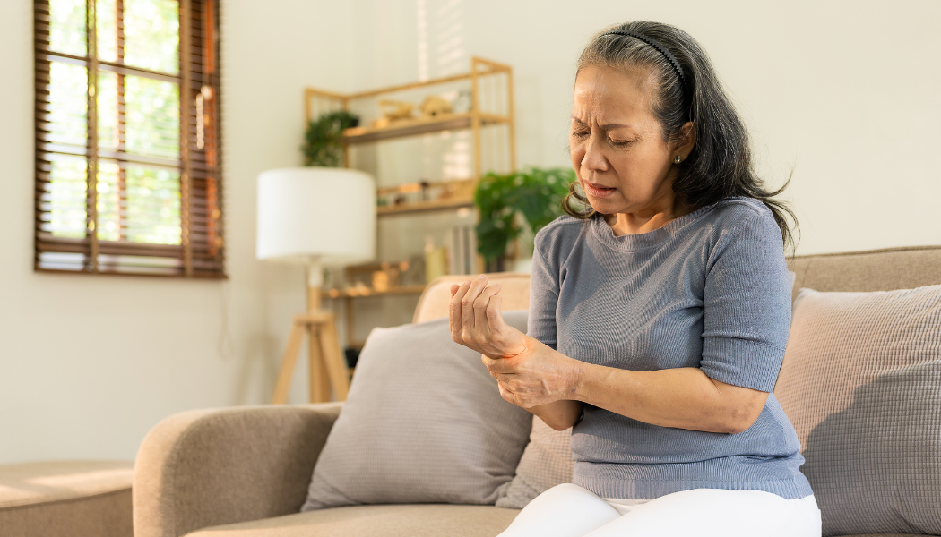 Why Does Your Wrist Hurt? Understanding the Causes of Wrist Pain