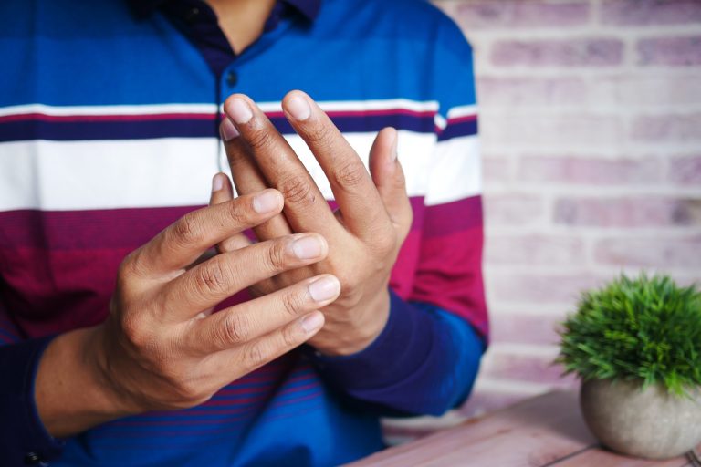 Chronicles of Joint Pain: How It Sneaks into Our Daily Lives (and Makes Us Do Crazy Things!)
