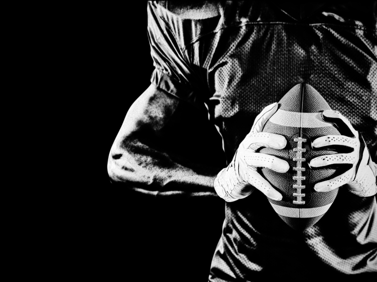 Game-Changers: How Regenerative Medicine Revolutionizes Recovery for Football Players